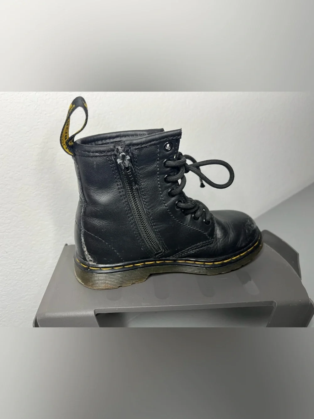 Doc Martens Kids Unisex Punk Combat Boots Grunge Distressed Gothic Military US11